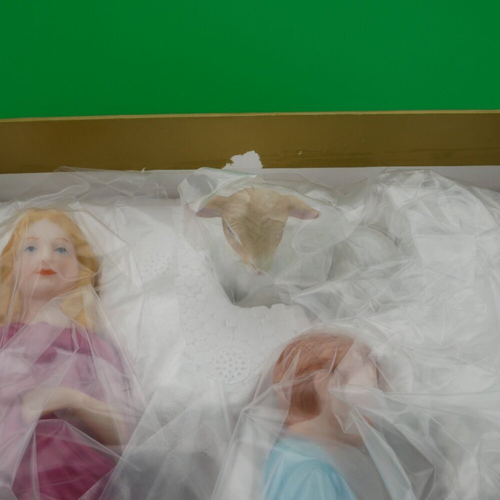 Lenox Renaissance Nativity Children Of Bethlehem Figurines VTG LE NIB RETIRED - Picture 4 of 6